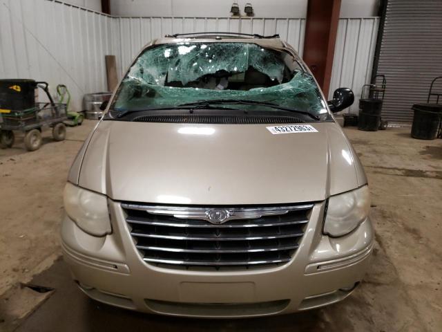 Photo 5 from auction – 2006 CHRYSLER TOWN & COU with VIN 2A4GP54L86R866632