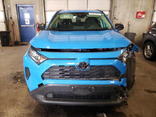 Photo 5 from auction – 2019 TOYOTA RAV4 LE with VIN JTMF1RFV7KD015072