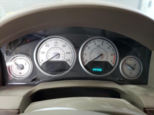 Photo 9 from auction – 2010 CHRYSLER TOWN & COU with VIN 2A4RR2D18AR464117