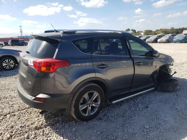 Photo 3 from auction – 2015 TOYOTA RAV4 XLE with VIN JTMWFREV8FD073460