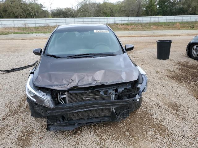 Photo 5 from auction – 2017 KIA FORTE LX with VIN 3KPFK4A74HE133547