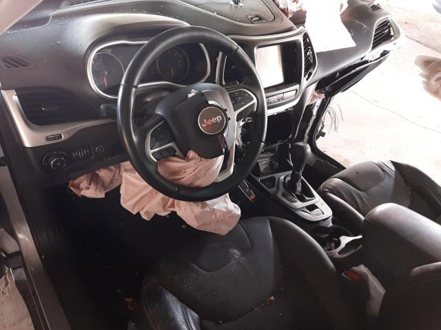 Photo 8 from auction – 2018 JEEP CHEROKEE L with VIN 1C4PJLLB4JD557658