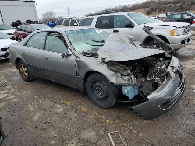 Photo 4 from auction – 1998 LEXUS ES 300 with VIN JT8BF28G0W5032073