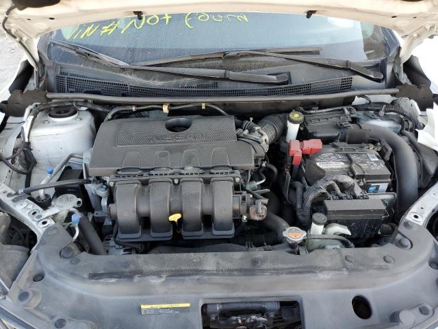 Photo 11 from auction – 2017 NISSAN SENTRA S with VIN 3N1AB7AP2HL637296