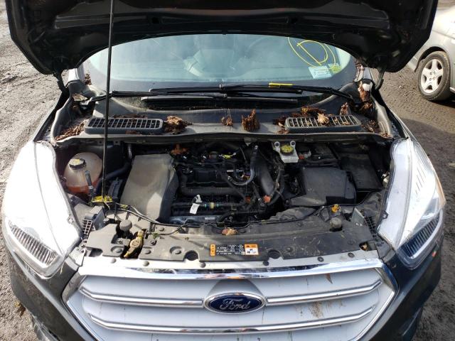 Photo 11 from auction – 2019 FORD ESCAPE SEL with VIN 1FMCU9HD2KUB84197