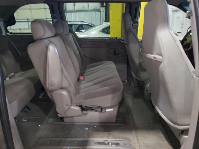 Photo 10 from auction – 2004 CHRYSLER TOWN & COU with VIN 1C4GP45R64B585685