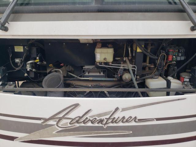 Photo 7 from auction – 2004 WINNEBAGO ADVENTURER with VIN 5B4MP67G943381750