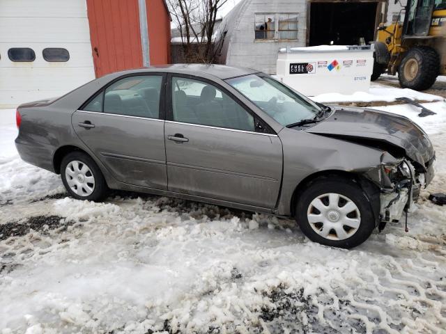 Photo 4 from auction – 2004 TOYOTA CAMRY LE with VIN JTDBE32K640247331