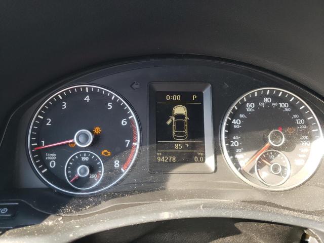 Photo 9 from auction – 2013 VOLKSWAGEN EOS LUX with VIN WVWFW8AH3DV002426