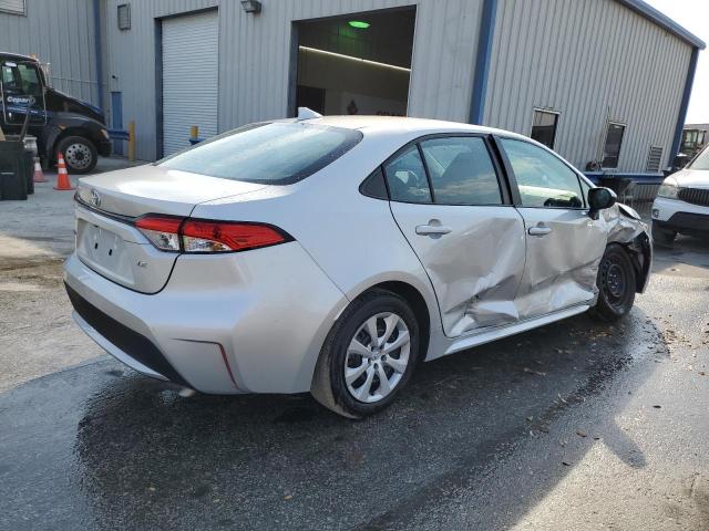 Photo 3 from auction – 2022 TOYOTA COROLLA LE with VIN 5YFEPMAE3NP374652