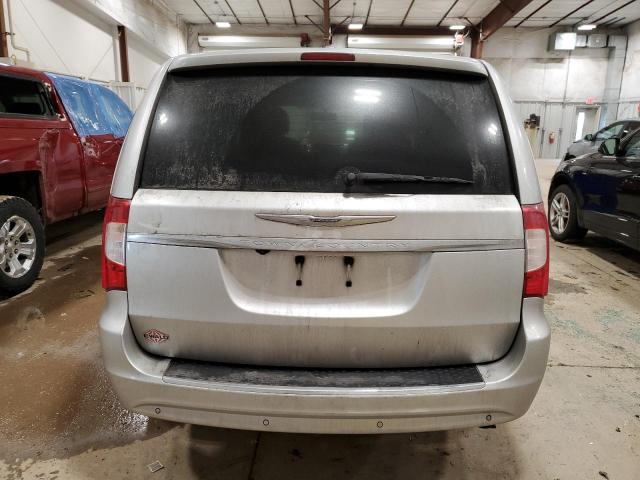 Photo 6 from auction – 2011 CHRYSLER TOWN & COU with VIN 2A4RR8DG7BR704444