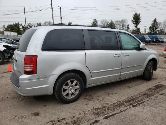 Photo 3 from auction – 2010 CHRYSLER TOWN & COU with VIN 2A4RR5D11AR350767
