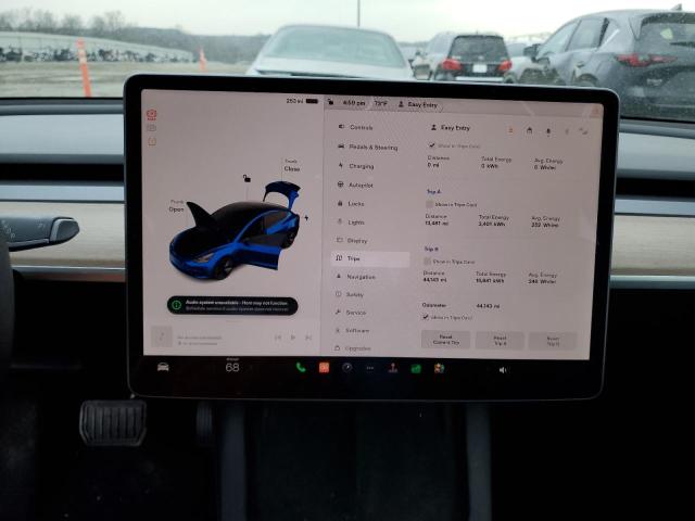 Photo 9 from auction – 2022 TESLA MODEL 3 with VIN 5YJ3E1EA4NF188150