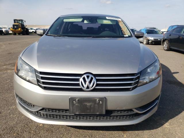 Photo 5 from auction – 2013 VOLKSWAGEN PASSAT S with VIN 1VWAP7A39DC101413