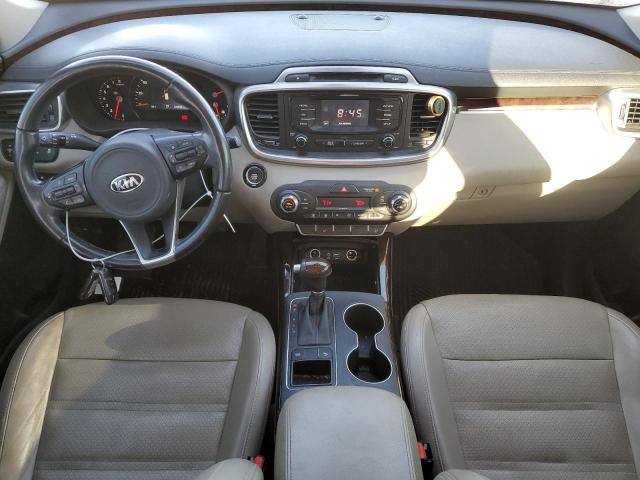 Photo 8 from auction – 2016 KIA SORENTO EX with VIN 5XYPH4A50GG106347