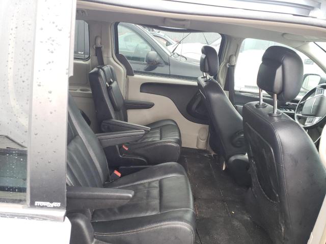 Photo 11 from auction – 2013 CHRYSLER TOWN & COU with VIN 2C4RC1BGXDR741895