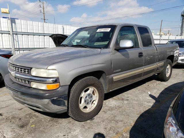 CHEVROLET SILVERADO 2000 with VIN 2GCEC19V9Y1348610 - Photo from auction
