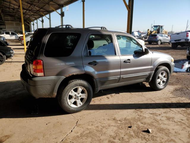 Photo 3 from auction – 2006 FORD ESCAPE with VIN 1FMYU03166KA42371