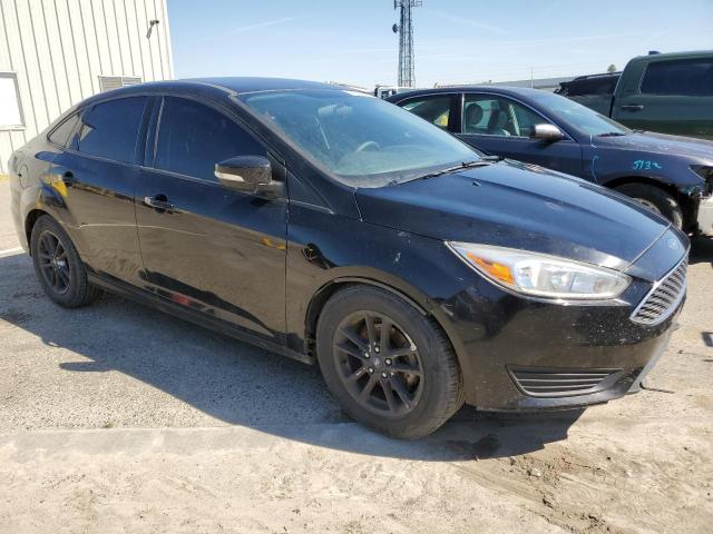 Photo 4 from auction – 2017 FORD FOCUS SE with VIN 1FADP3FE3HL238894