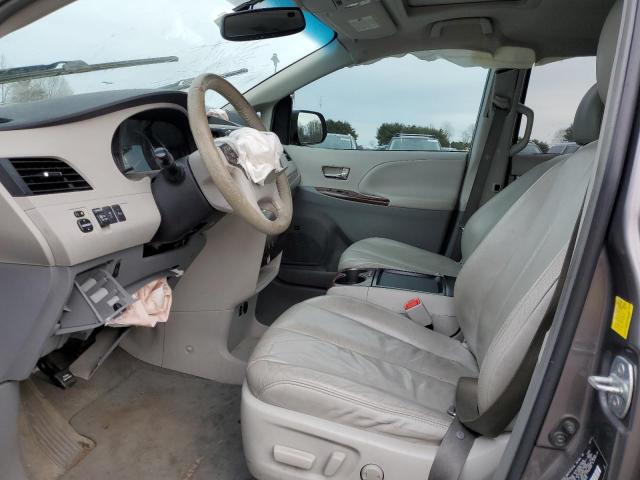 Photo 7 from auction – 2011 TOYOTA SIENNA XLE with VIN 5TDDK3DC2BS020008