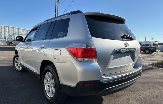 Photo 3 from auction – 2011 TOYOTA HIGHLANDER with VIN 5TDBK3EH3BS071454