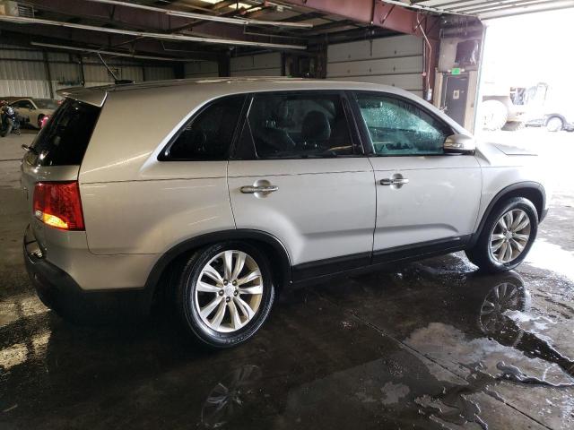 Photo 3 from auction – 2011 KIA SORENTO EX with VIN 5XYKU3A12BG009706