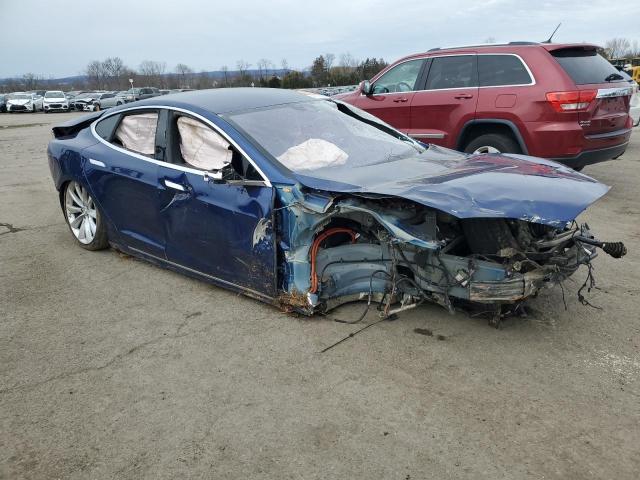 Photo 4 from auction – 2016 TESLA MODEL S with VIN 5YJSA1E29GF159035