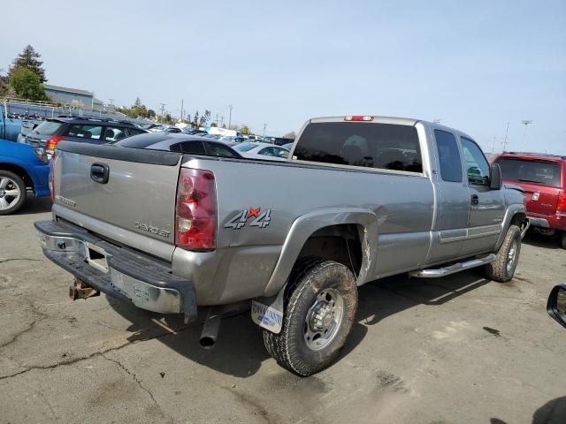 Photo 3 from auction – 2003 CHEVROLET 2500 with VIN 1GCHK29143E185990