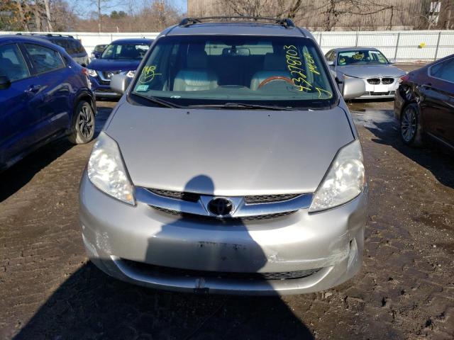 Photo 5 from auction – 2008 TOYOTA SIENNA XLE with VIN 5TDBK22C48S016796
