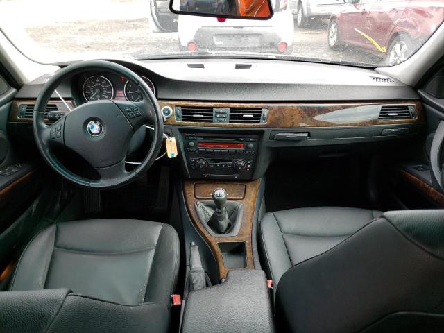 Photo 8 from auction – 2006 BMW 325 I with VIN WBAVB13516KR56739