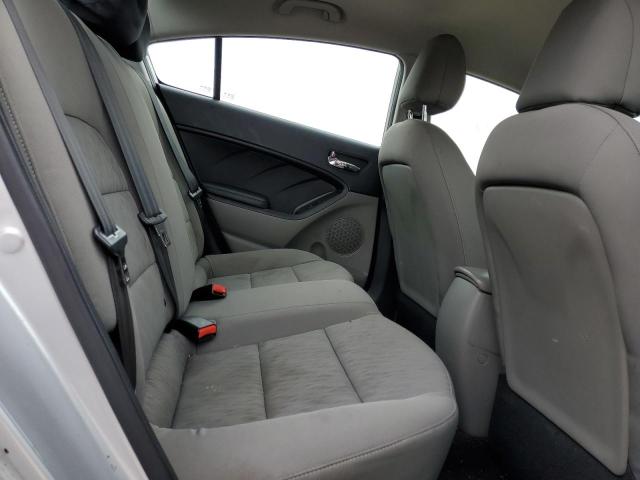 Photo 10 from auction – 2015 KIA FORTE LX with VIN KNAFK4A60F5308888