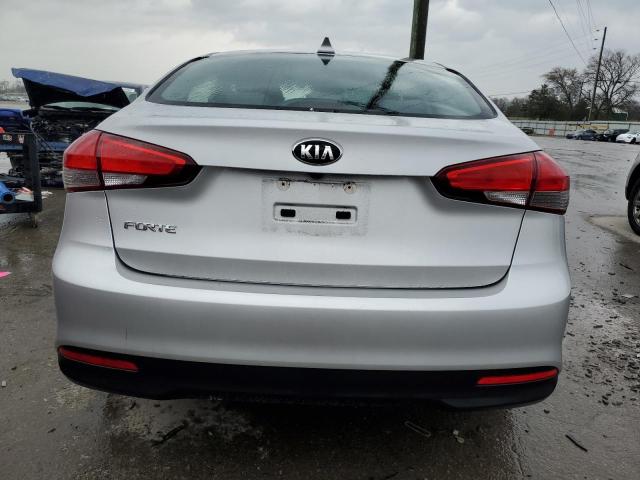 Photo 6 from auction – 2018 KIA FORTE LX with VIN 3KPFL4A7XJE249080