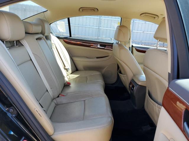 Photo 10 from auction – 2013 HYUNDAI GENESIS 3. with VIN KMHGC4DD5DU212817