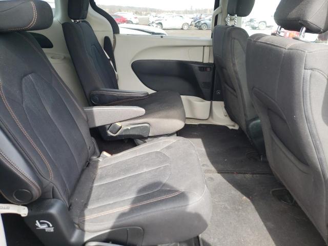 Photo 11 from auction – 2018 CHRYSLER PACIFICA T with VIN 2C4RC1FG6JR111703