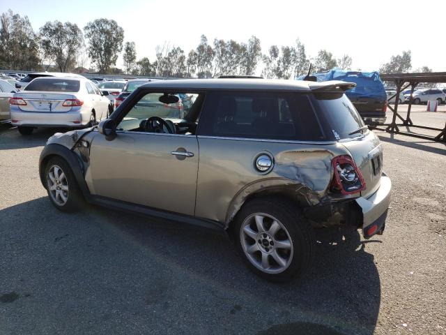 Photo 2 from auction – 2010 MINI COOPER S with VIN WMWMF7C5XATZ69088