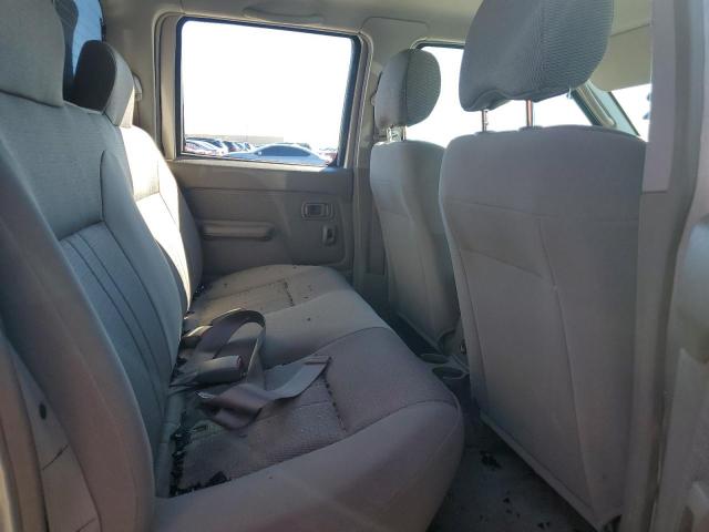 Photo 10 from auction – 2003 NISSAN FRONTIER C with VIN 1N6ED27T33C406571