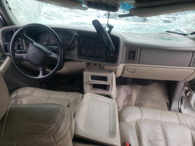 Photo 8 from auction – 2002 CHEVROLET SUBURBAN K with VIN 3GNFK16Z42G245339