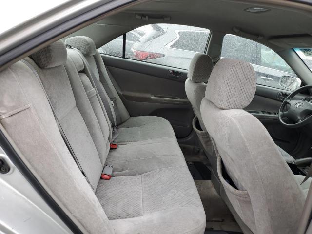 Photo 10 from auction – 2004 TOYOTA CAMRY LE with VIN 4T1BE32K64U312490