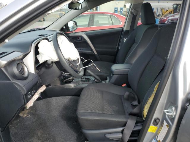 Photo 7 from auction – 2018 TOYOTA RAV4 LE with VIN JTMBFREV2JJ207422