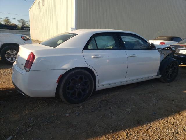 Photo 3 from auction – 2019 CHRYSLER 300 TOURIN with VIN 2C3CCARG2KH538373