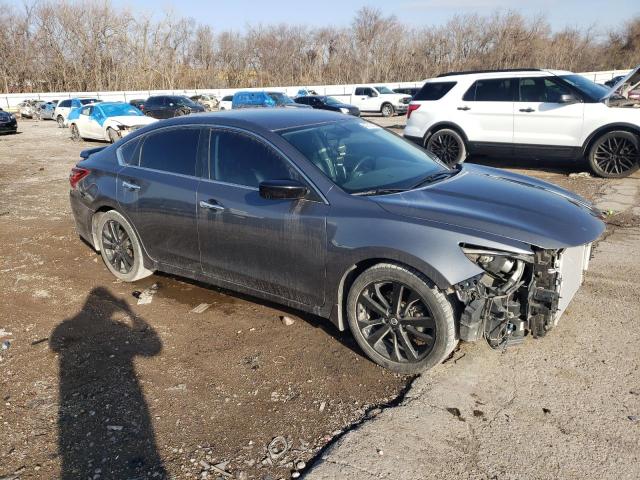 Photo 4 from auction – 2017 NISSAN ALTIMA 2.5 with VIN 1N4AL3AP0HC170514