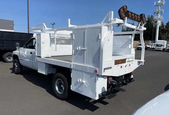 Photo 3 from auction – 2000 DODGE RAM 3500 with VIN 1B7MF33W9YJ145772