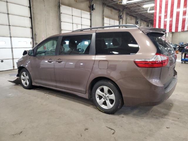 Photo 2 from auction – 2018 TOYOTA SIENNA LE with VIN 5TDKZ3DC1JS910582