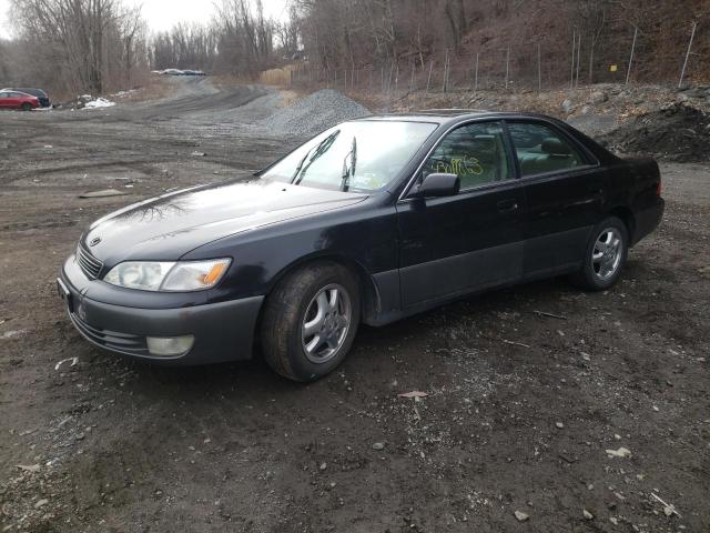 LEXUS ES 300 1999 with VIN JT8BF28G3X0210461 - Photo from auction