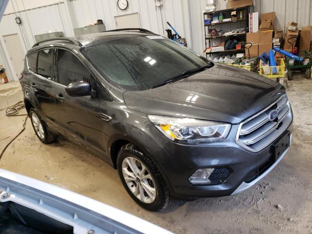 Photo 4 from auction – 2017 FORD ESCAPE SE with VIN 1FMCU9GD0HUC09592