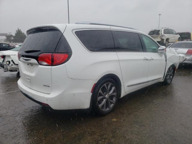 Photo 3 from auction – 2017 CHRYSLER PACIFICA L with VIN 2C4RC1GG5HR530716
