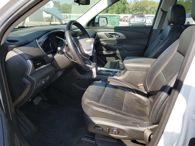 Photo 7 from auction – 2018 CHEVROLET TRAVERSE L with VIN 1GNERHKW0JJ233181