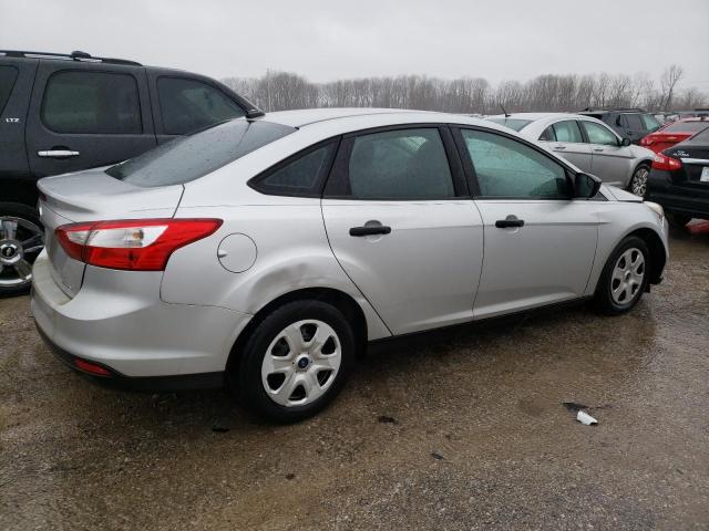 Photo 3 from auction – 2012 FORD FOCUS S with VIN 1FAHP3E23CL400427