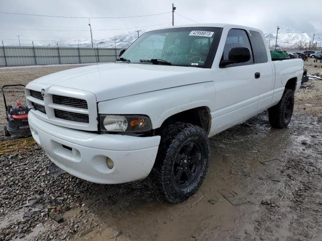 DODGE RAM 1500 2000 with VIN 1B7HF13ZXYJ168090 - Photo from auction
