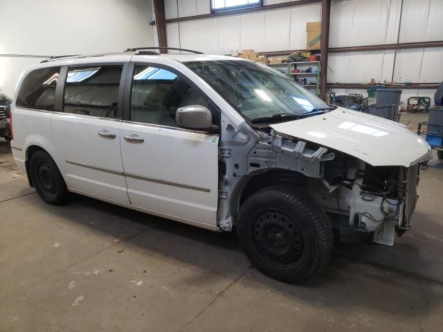 Photo 4 from auction – 2010 CHRYSLER TOWN & COU with VIN 2A4RR6DX1AR330139